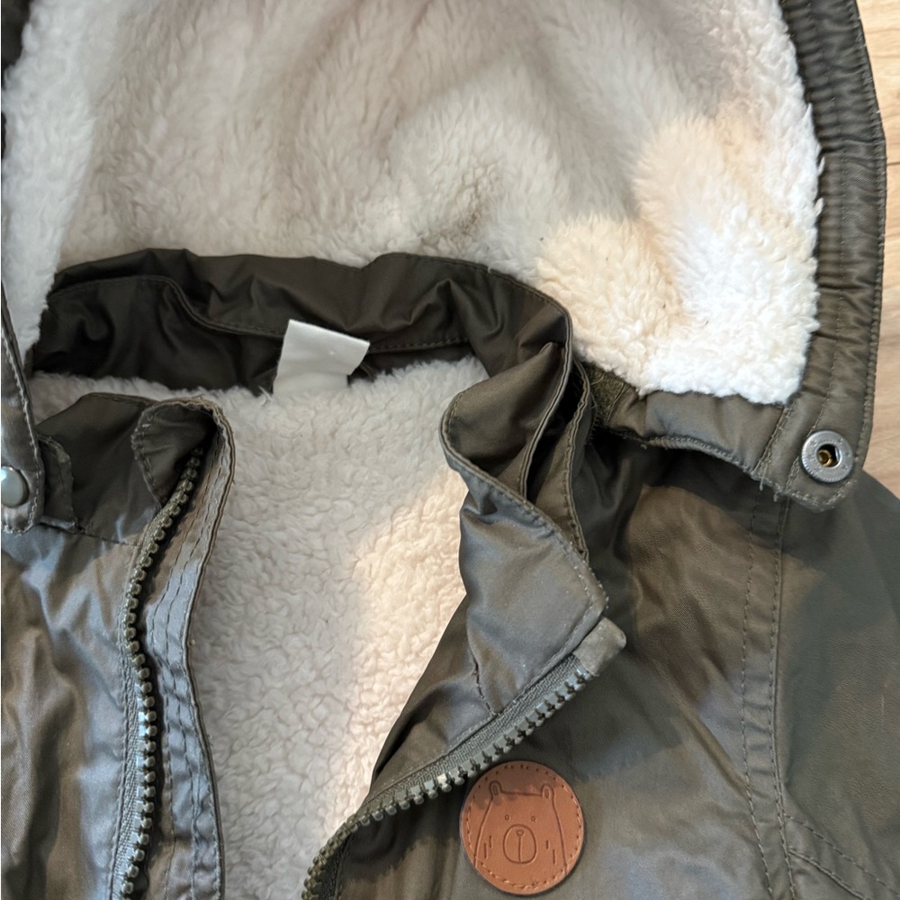 H&M coat - Picture 2 of 5
